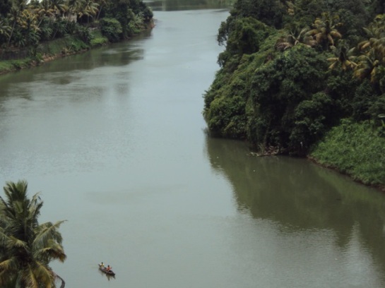Every thought about Aluva takes you back the River Periyar for no reason :D